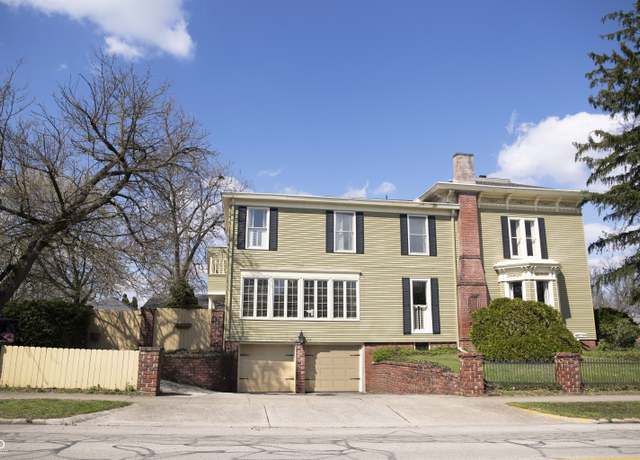Property at 415 E Wabash Ave, Crawfordsville, IN 47933, 4 beds, 5 baths