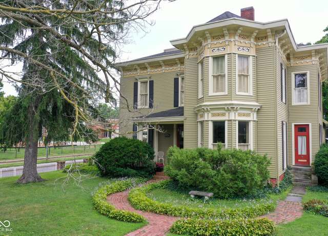 Property at 415 E Wabash Ave, Crawfordsville, IN 47933, 4 beds, 5 baths