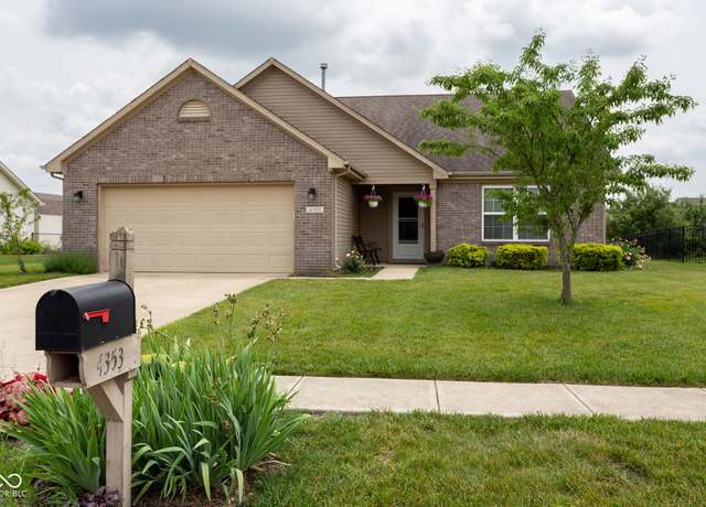Property at 4353 W Parkway Ct, New Palestine, IN 46163, 3 beds, 2 baths