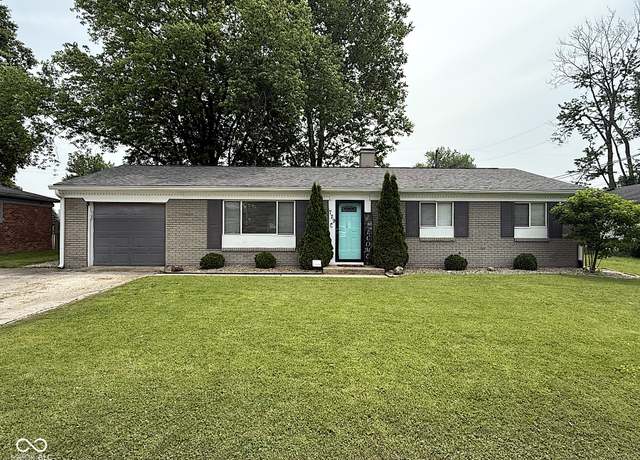 Property at 729 Maple Ln, Brownsburg, IN 46112, 3 beds, 1.5 baths