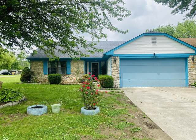 Property at 8318 Rob Ln, Indianapolis, IN 46237, 3 beds, 2 baths