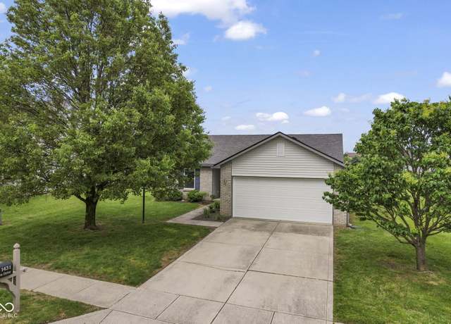 Property at 1431 Evergreen Dr, Greenfield, IN 46140, 3 beds, 2 baths