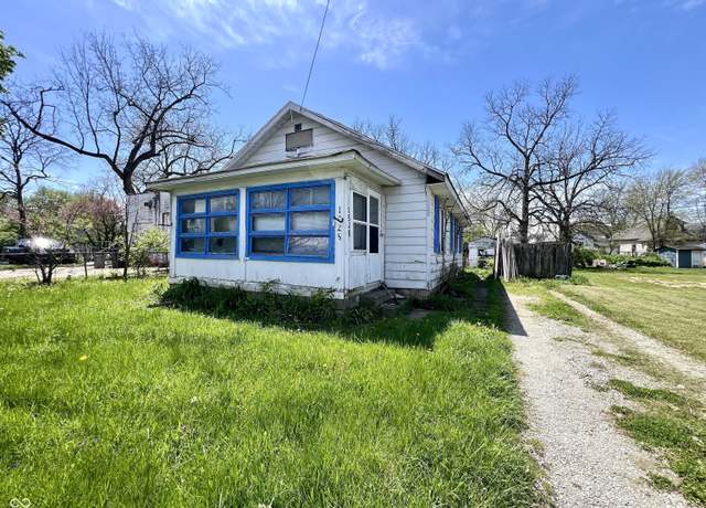 Property at 1525 Home Ave, Anderson, IN 46016, 2 beds, 1 bath