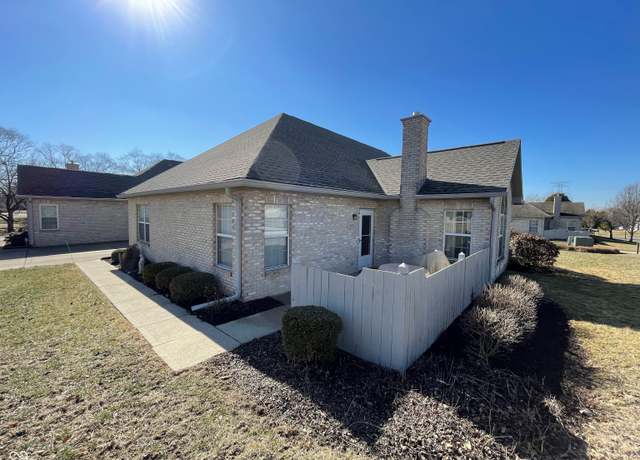 Property at 5850 Bradston Way, Indianapolis, IN 46237, 2 beds, 2 baths