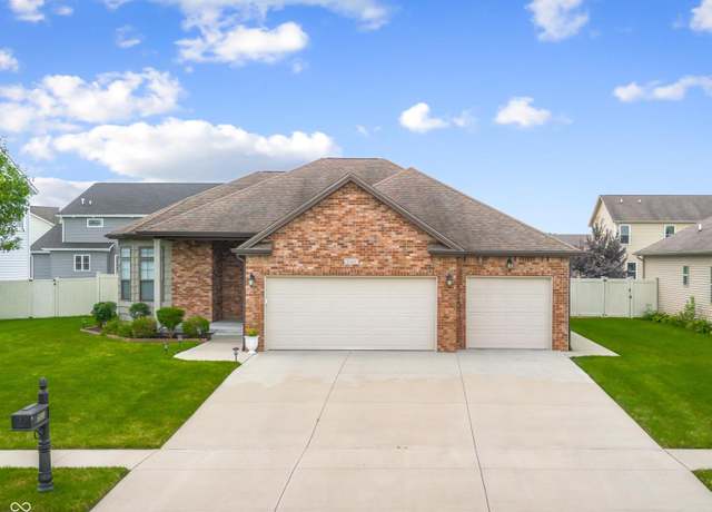 Property at 2533 Violet Way, Columbus, IN 47201, 4 beds, 3 baths
