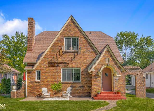 Property at 720 22nd St, Columbus, IN 47201, 3 beds, 1.5 baths