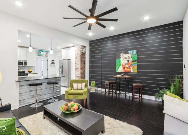 Property at 415 S Oxford St, Indianapolis, IN 46201, 2 beds, 2.5 baths