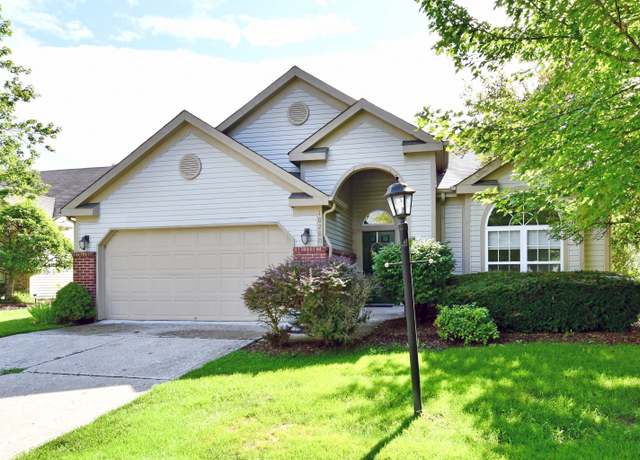 Property at 10280 Lakeland Dr, Fishers, IN 46037, 3 beds, 2 baths