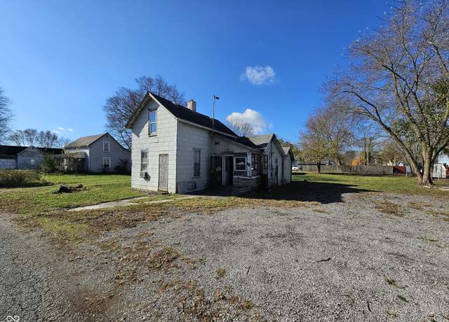 Property at 108 S Center St, Maxwell, IN 46154, 1 bath