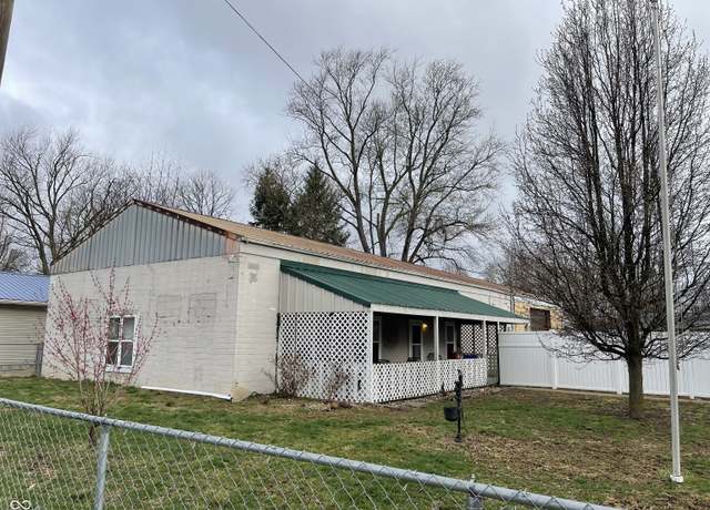 Property at 1011 Avenue D St, Greencastle, IN 46135, 3 beds, 1 bath