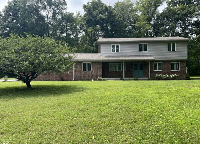 Property at 7 Holmes Ct, Greenfield, IN 46140, 3 beds, 2.5 baths