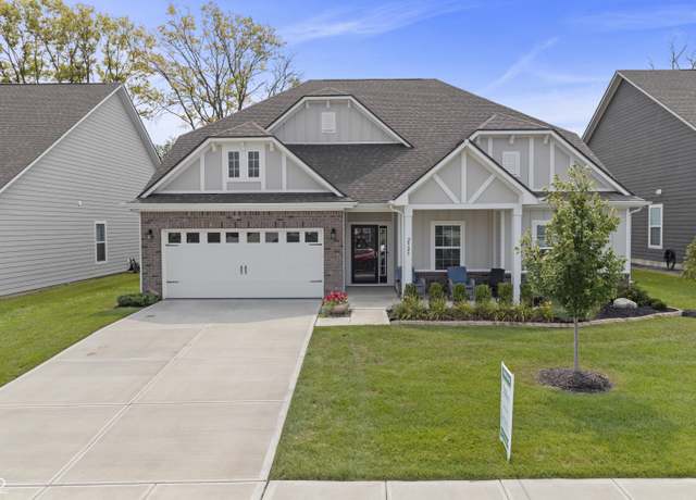 Property at 2525 Riviera Pl, Greenwood, IN 46143, 4 beds, 2.5 baths