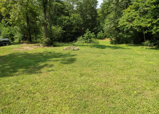 Property at 86 W Bunkerhill Rd, Mooresville, IN 46158
