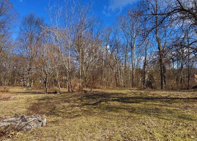 Property at 1038 Angle Rd, West Terre Haute, IN 47885