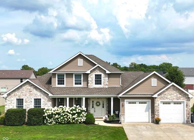 Property at 908 N Wild Pine Dr, Yorktown, IN 47396, 4 beds, 3.5 baths