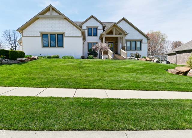 Property at 728 Christin Ct, Plainfield, IN 46168, 5 beds, 4.5 baths