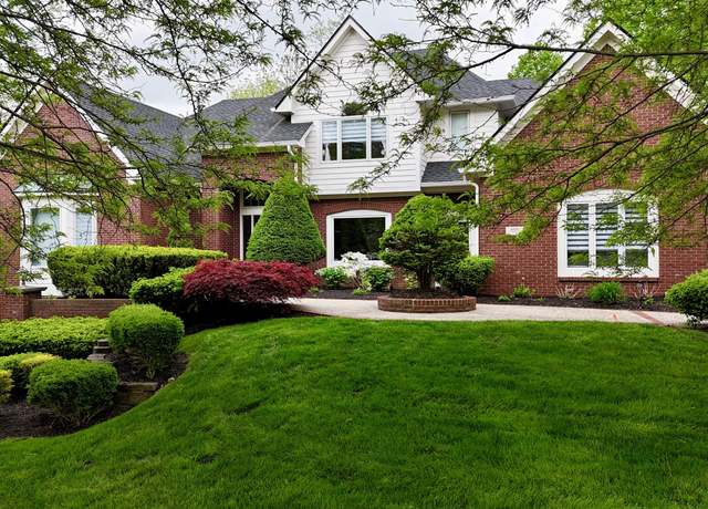Property at 2838 Silverwood Ln, Greenwood, IN 46143, 4 beds, 4 baths
