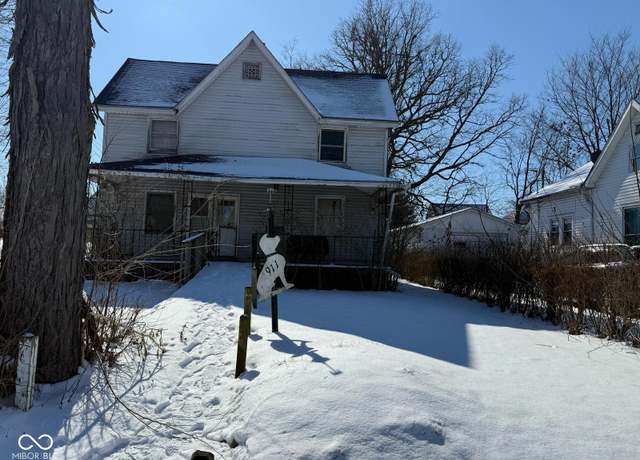 Property at 911 W 3rd St, Anderson, IN 46016, 3 beds, 1 bath