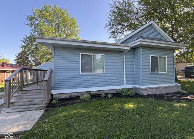 Property at 404 W Main St, Fowler, IN 47944, 3 beds, 2 baths