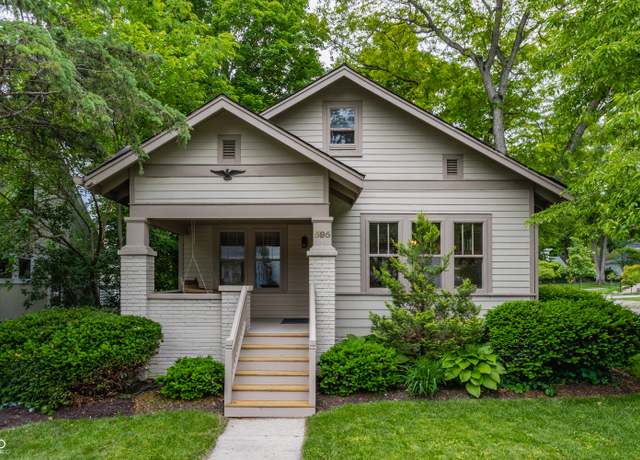 Property at 595 W Poplar St, Zionsville, IN 46077, 3 beds, 1 bath
