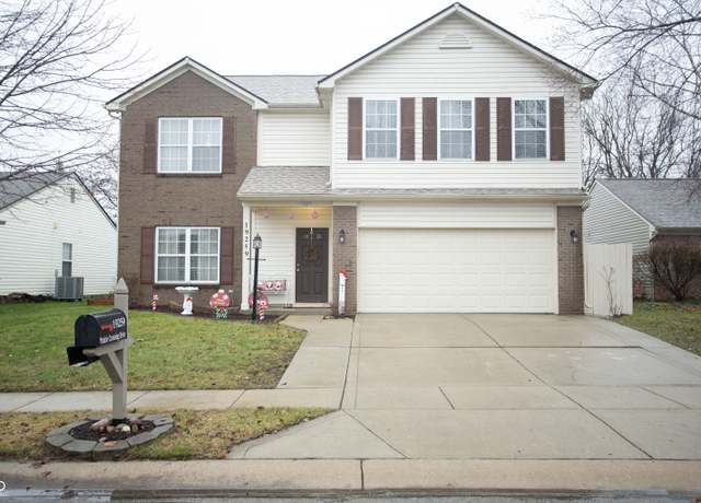 Property at 19259 Prairie Crossing Dr, Noblesville, IN 46062, 4 beds, 2.5 baths