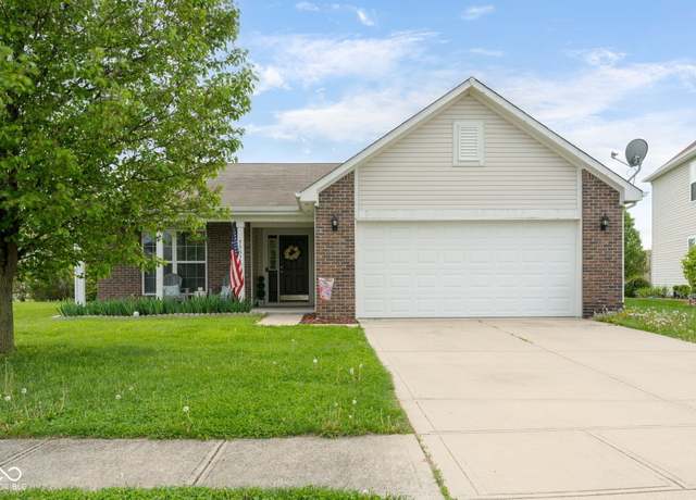 Property at 5957 Haywood Ct, Greenwood, IN 46142, 3 beds, 2 baths
