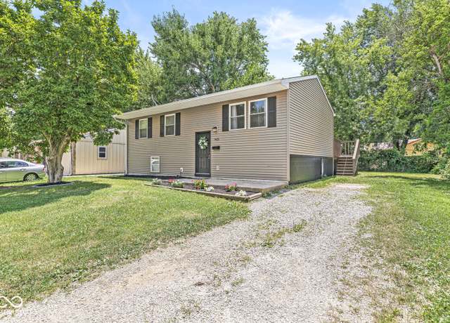 Property at 9625 E 39th St, Indianapolis, IN 46235, 4 beds, 1.5 baths