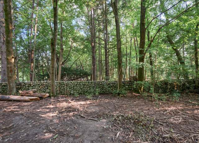 Property at 7117 N Meridian St, Indianapolis, IN 46260