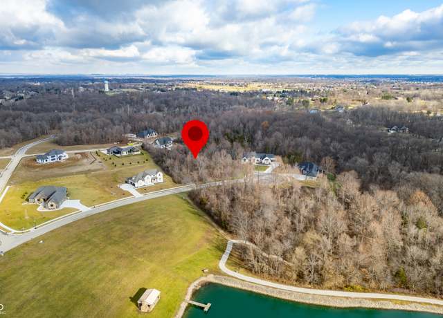 Property at 4332 Chapel Hl Ct, Bargersville, IN 46106
