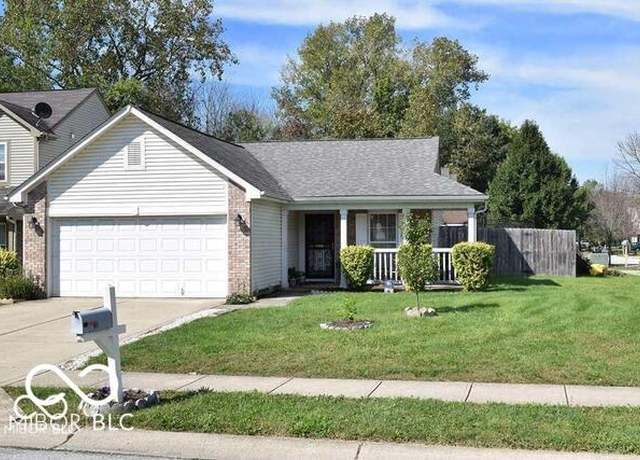 Property at 5216 Lakeside Manor Blvd, Indianapolis, IN 46254, 3 beds, 2 baths