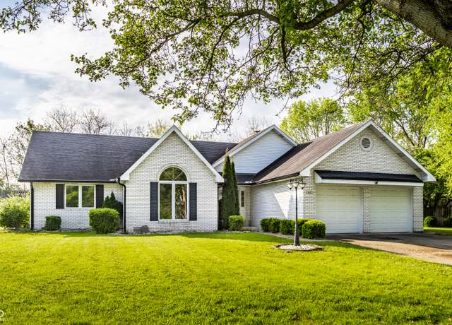 Property at 51 Glasgow Ln, Noblesville, IN 46060, 3 beds, 2 baths