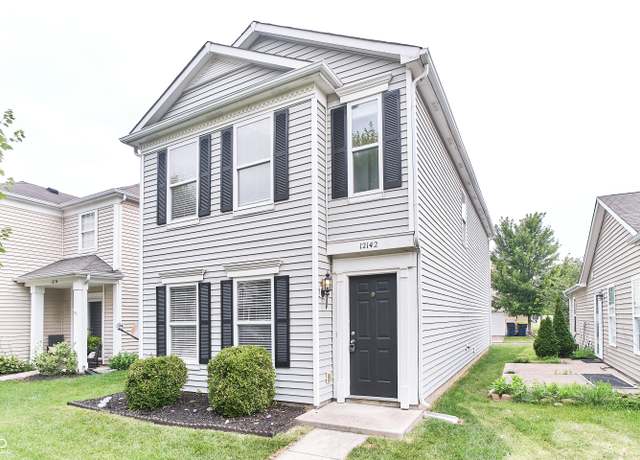 Property at 12142 Lindley Dr, Noblesville, IN 46060, 3 beds, 2 baths