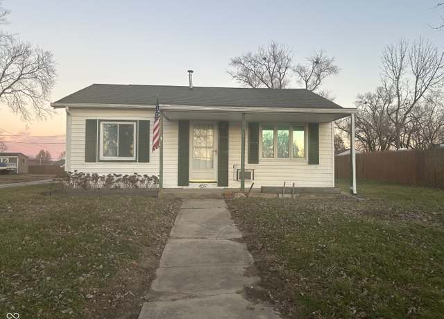 Property at 459 S Ohio St, Martinsville, IN 46151, 2 beds, 1 bath