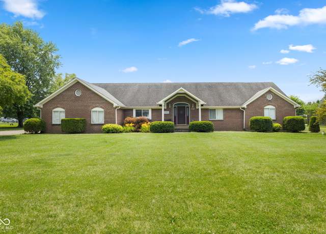 Property at 1439 E Mckenzie Rd, Greenfield, IN 46140, 3 beds, 2.5 baths