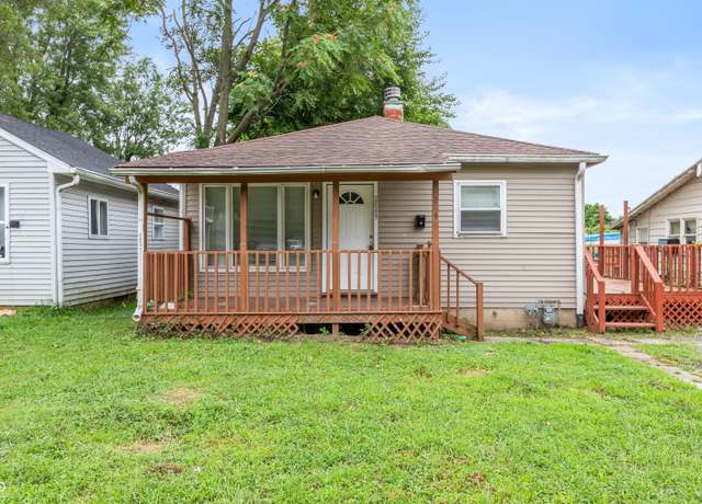 Property at 2049 Reformers Ave, Indianapolis, IN 46203, 3 beds, 1 bath