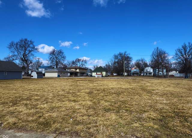 Property at 2226 Elm St, Terre Haute, IN 47807