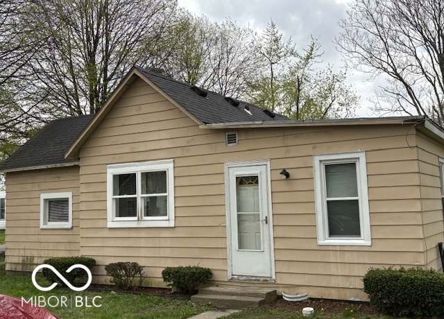 Property at 598 Young St, Franklin, IN 46131, 3 beds, 1 bath