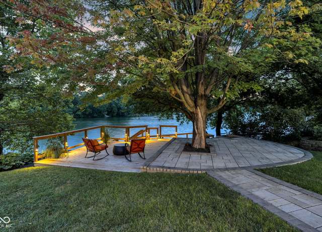 Property at 4720 Mallard View Dr, Indianapolis, IN 46226, 3 beds, 2 baths