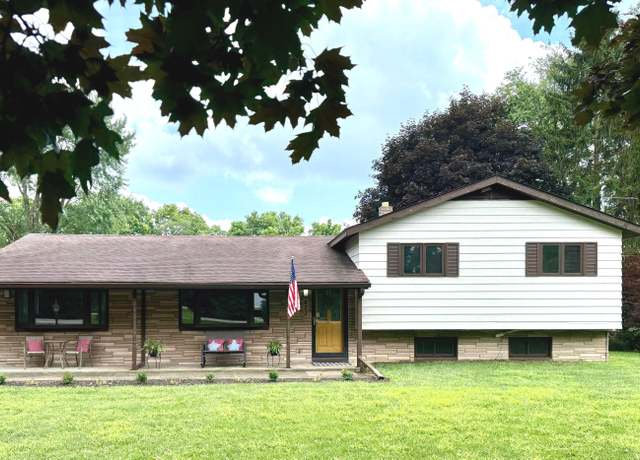 Property at 423 W Thompson Rd, Indianapolis, IN 46217, 5 beds, 2.5 baths