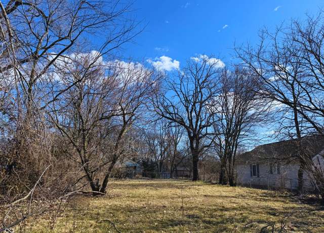 Property at 921 S 15th St, Terre Haute, IN 47807