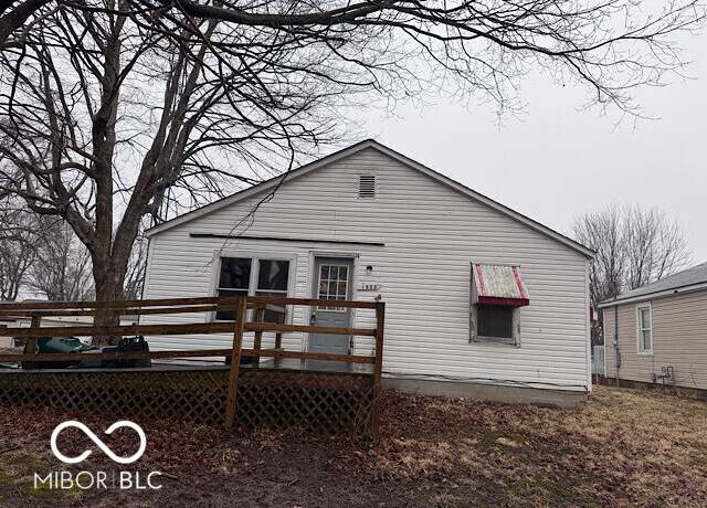 Property at 1900 E Purdue Rd, Muncie, IN 47303, 3 beds, 1 bath