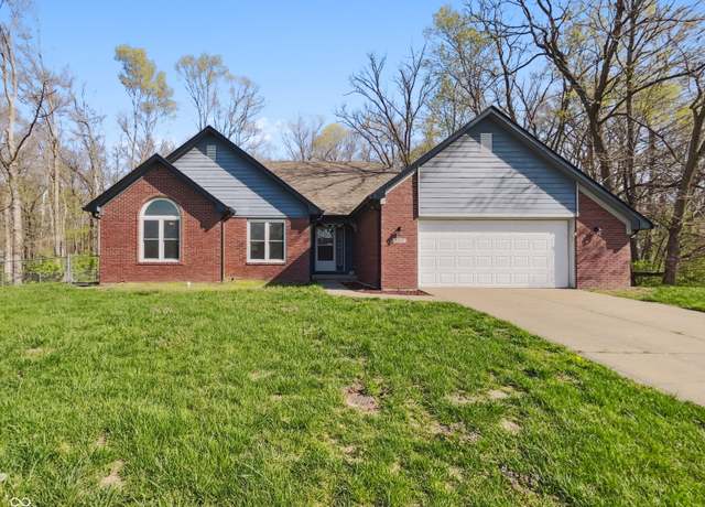 Property at 6618 Crystal Springs Dr, Avon, IN 46123, 3 beds, 2 baths