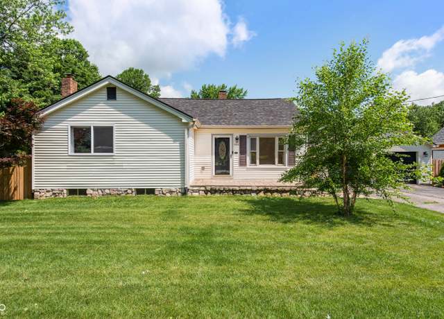 Property at 402 W Clinton St, Danville, IN 46122, 2 beds, 1 bath