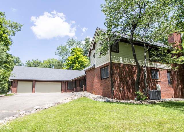 Property at 5530 Shawnee Trail South Dr, Indianapolis, IN 46220, 4 beds, 4.5 baths