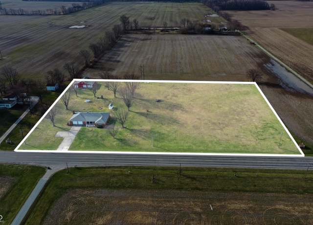 Property at 4611 E Us Highway 36, Markleville, IN 46056, 3 beds, 2 baths