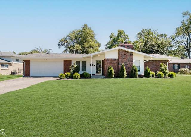 Property at 5221 Moonlight Dr, Indianapolis, IN 46226, 3 beds, 2 baths