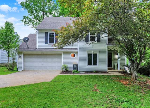 Property at 2210 S Laurelwood Cir, Bloomington, IN 47401, 3 beds, 2.5 baths