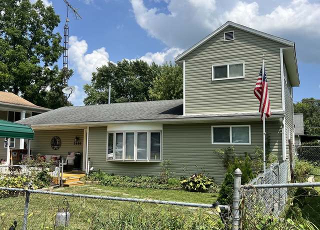 Property at 2600 N Milton St, Muncie, IN 47303, 4 beds, 1 bath