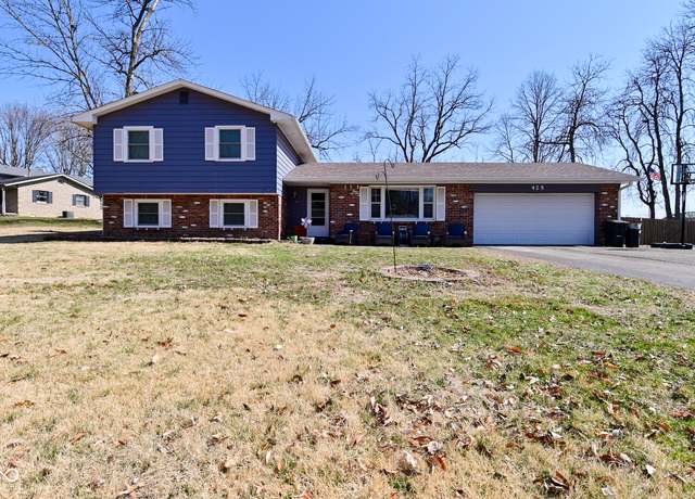 Property at 425 Conduitt Dr, Mooresville, IN 46158, 4 beds, 3 baths