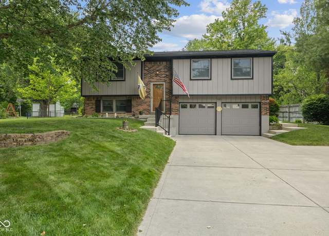 Property at 618 Shady Creek Dr, Greenwood, IN 46142, 4 beds, 1.5 baths